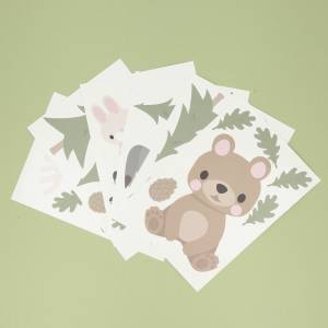 Wandtattoo für Kinderzimmer und Babyzimmer mit Hase, Bär, Fuchs, Wolf und anderen Tieren des Waldes