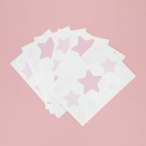 Sternförmige Wandsticker mit rosa Sternen